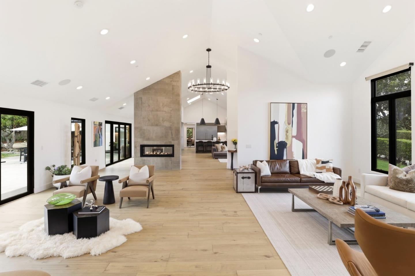 588 Craig Road Hillsborough, CA 94010 - Photo 15 of 43