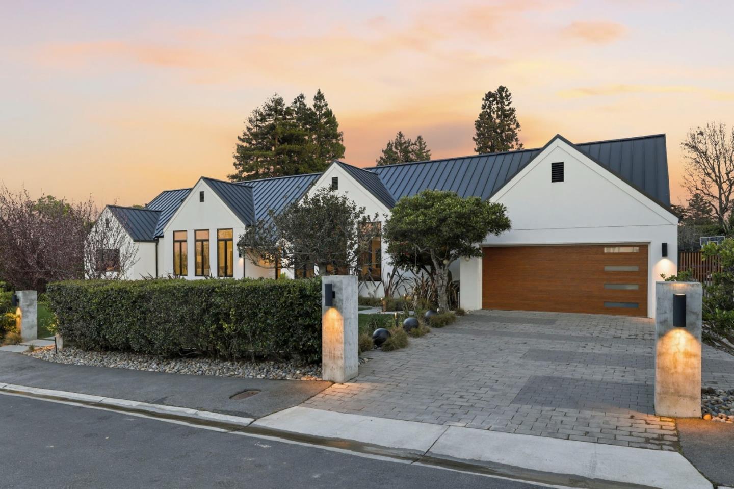 588 Craig Road Hillsborough, CA 94010 - Photo 2 of 43