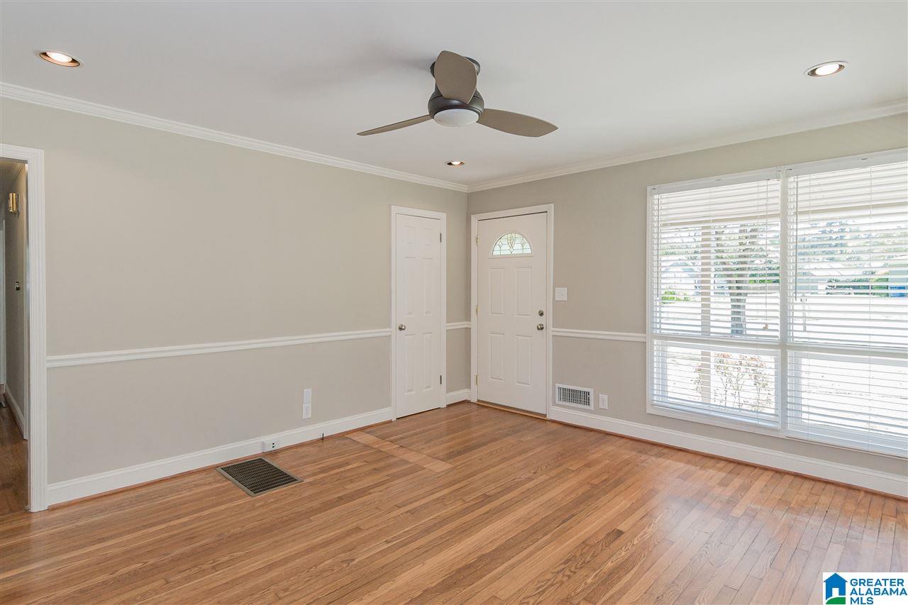 3212 Ridgely Court Birmingham, AL 35243 - Photo 8 of 36
