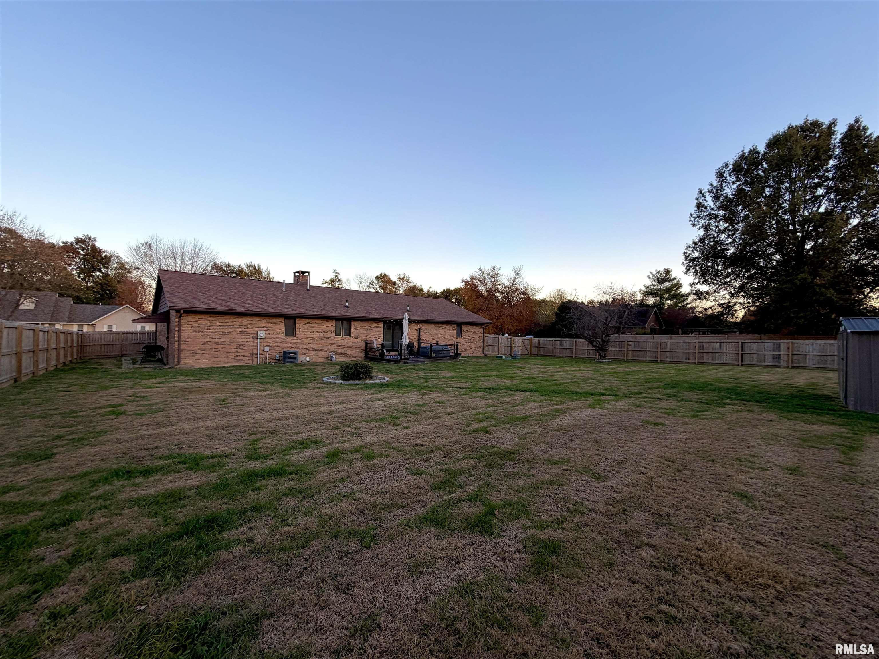 206 Daras Drive Carmi, IL 62821 - Photo 33 of 33