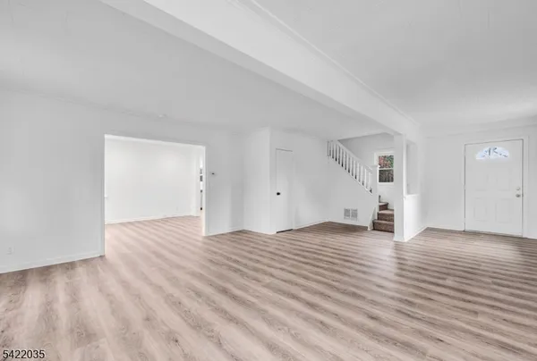 $3,000 | 82 Boonton Avenue, Kinnelon, NJ 07405