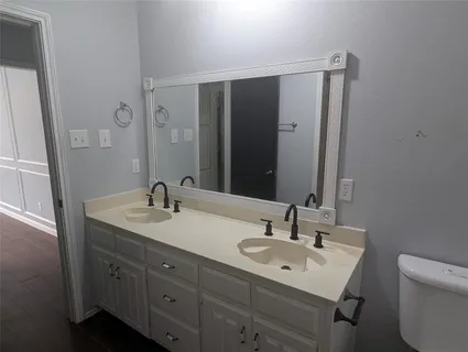 $320,000 | 1816 Crooked Lane, Fort Worth, TX 76112