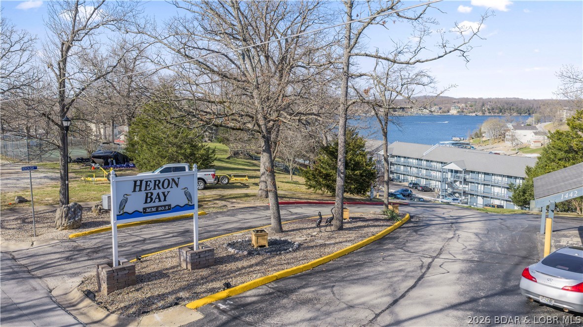 5655 Nichols Road, Unit B406 Osage Beach, MO 65065 - Photo 20 of 36