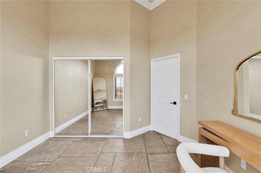 7381 Cygnet Road Phelan, CA 92371 - Photo 13 of 70