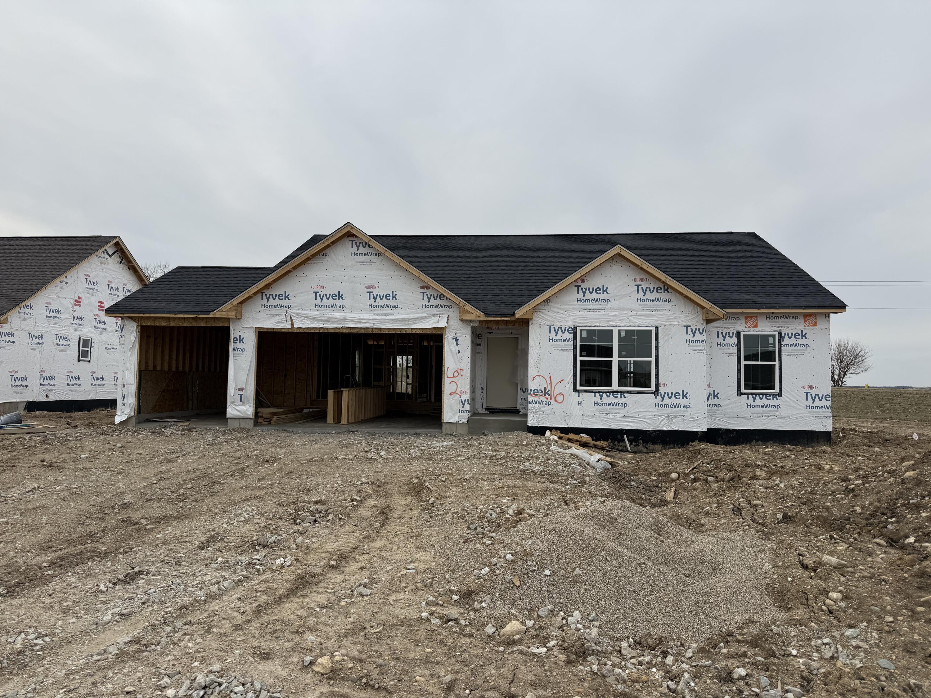 216 Linden Lane Delavan, WI 53115 - Photo 2 of 14 Linden