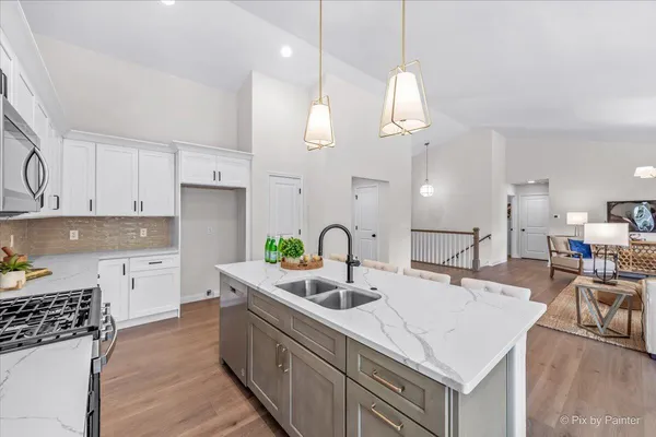 $487,500 | 216 Linden Lane, Delavan, WI 53115