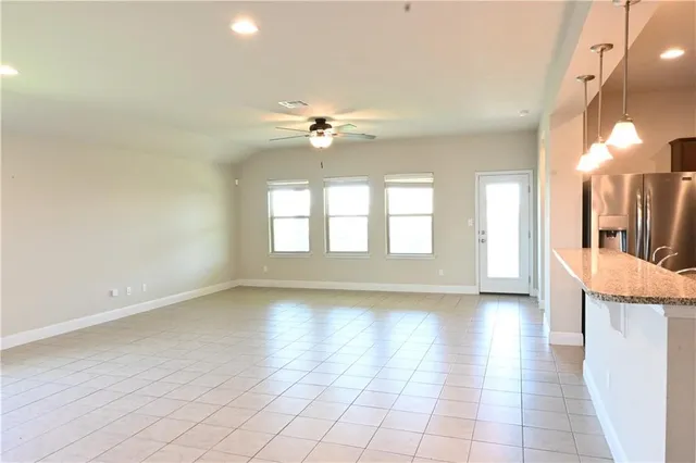 $2,395 | 124 Gray Wolf Drive, San Marcos, TX 78666