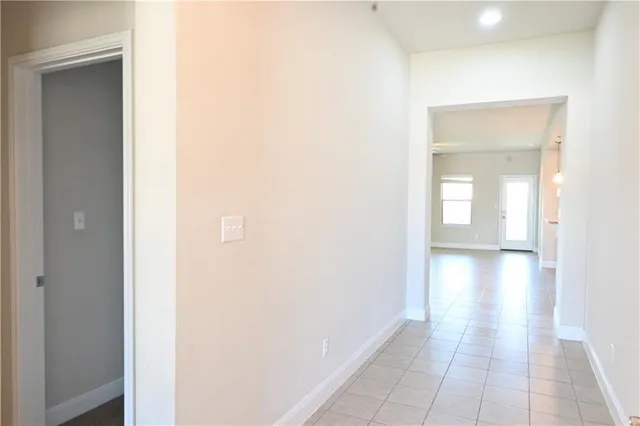 $2,395 | 124 Gray Wolf Drive, San Marcos, TX 78666