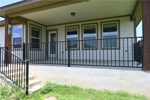 $2,395 | 124 Gray Wolf Drive, San Marcos, TX 78666