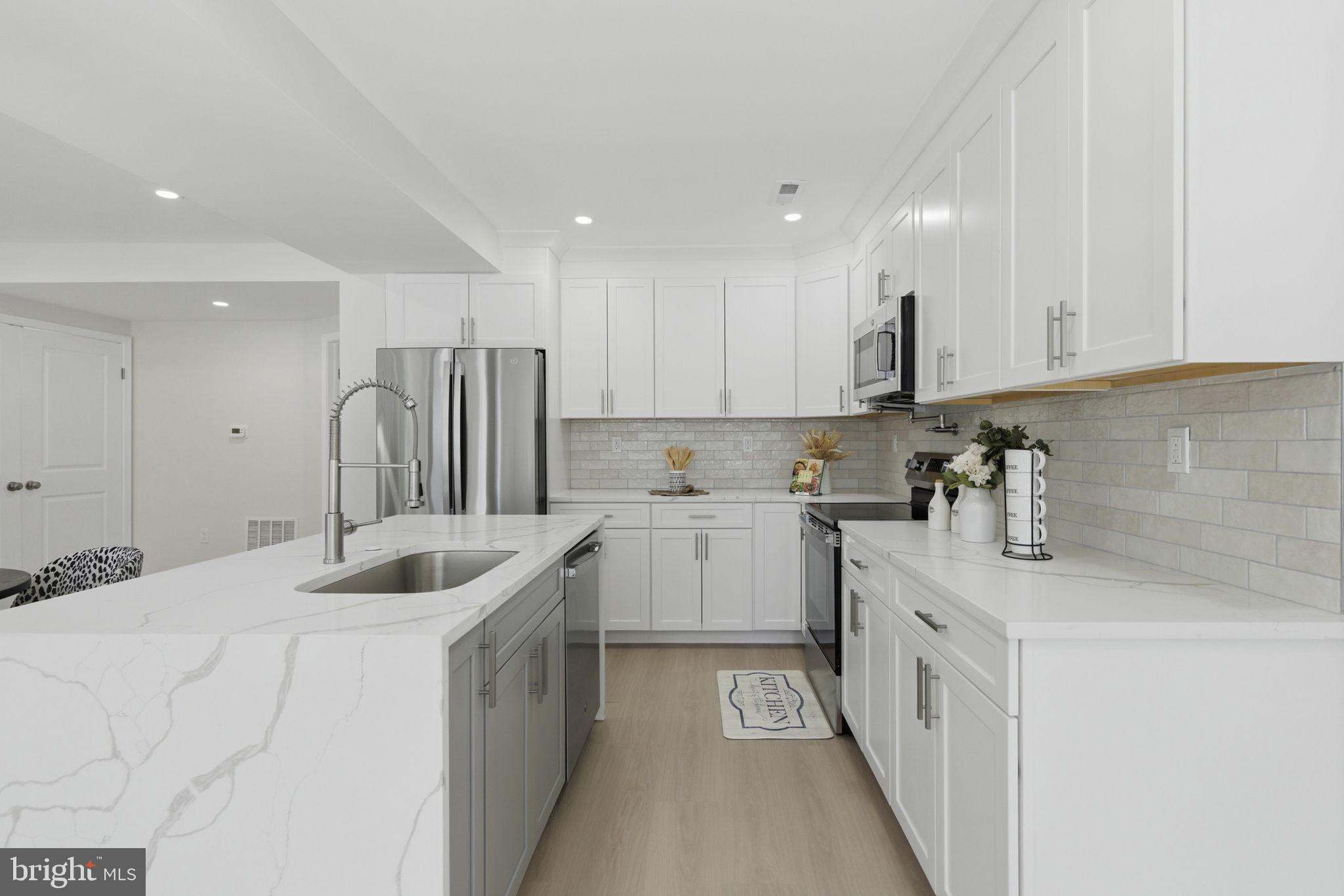 3236 George Street Baltimore, MD 21220 - Photo 9 of 32