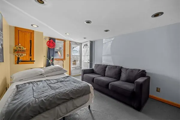 $925,000 | 9315 Lafayette Walk | Bay Ridge