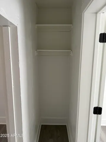 a view of utility room