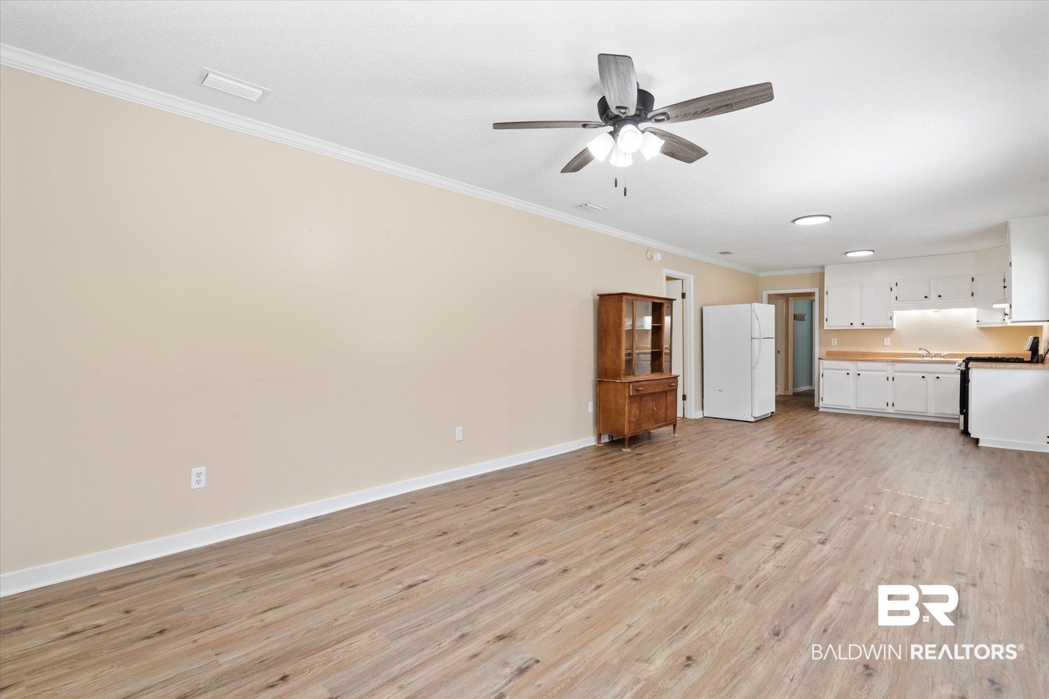 6851 North Lake Road Semmes, AL 36575 - Photo 2 of 18