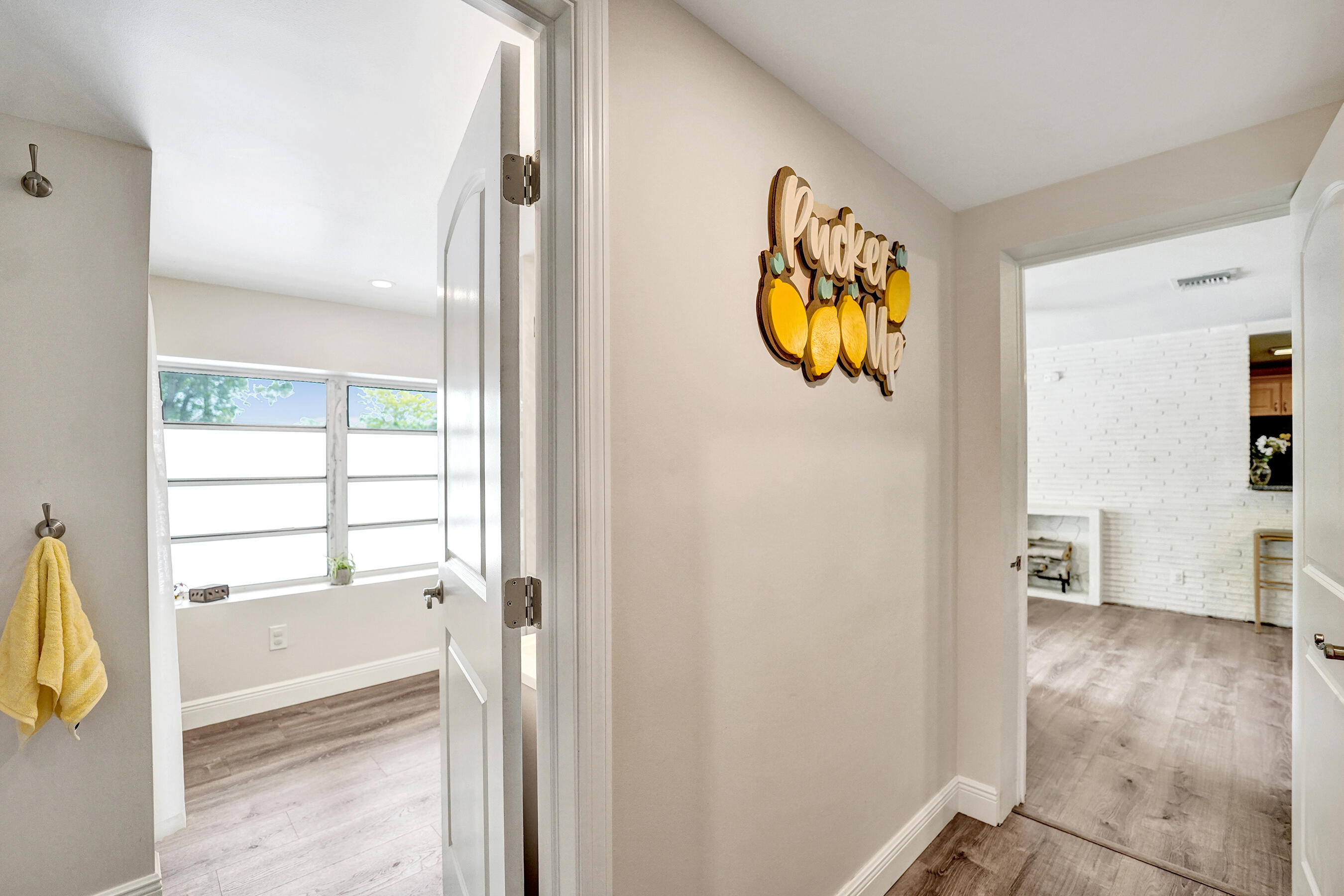 1341 North 30th Road Hollywood, FL 33021 - Photo 47 of 61 DSC08468