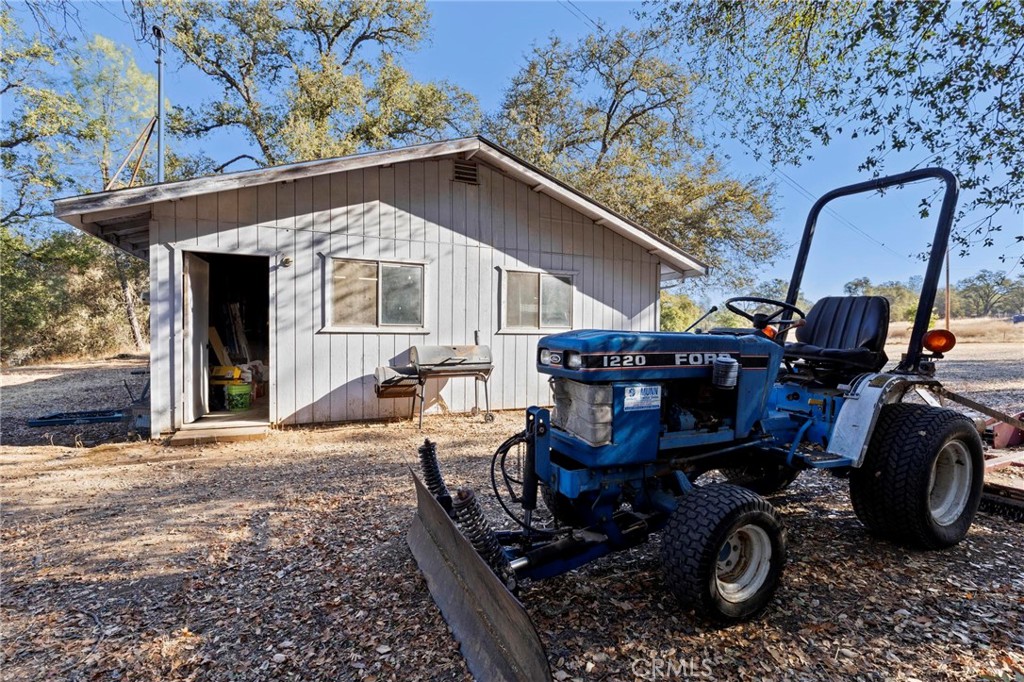 75 Obert Drive Bangor, CA 95914 - Photo 40 of 52 a view of a chair and table in the patio