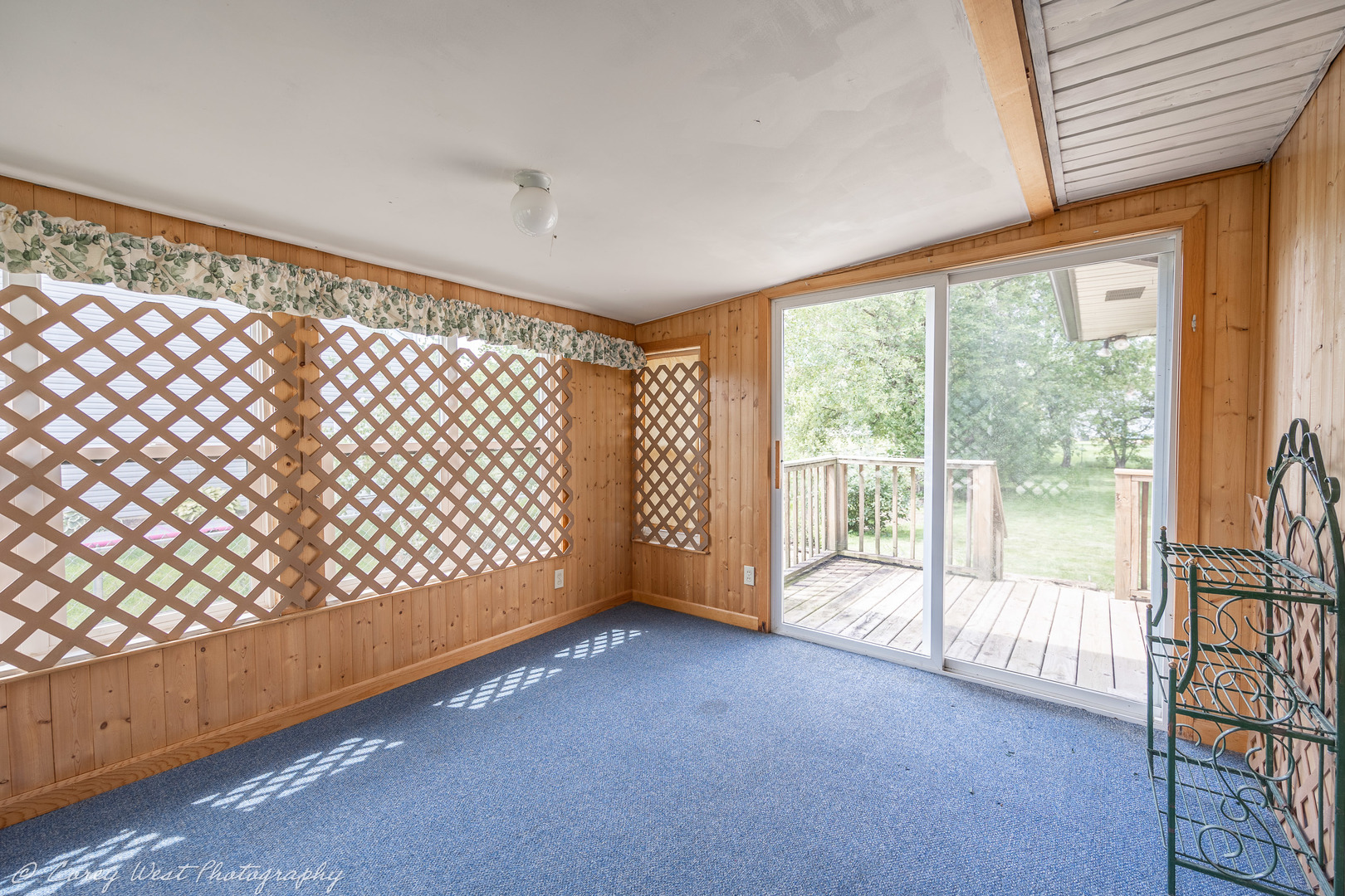 1233 Wild Street Sycamore, IL 60178 - Photo 8 of 18 an empty room with sliding door