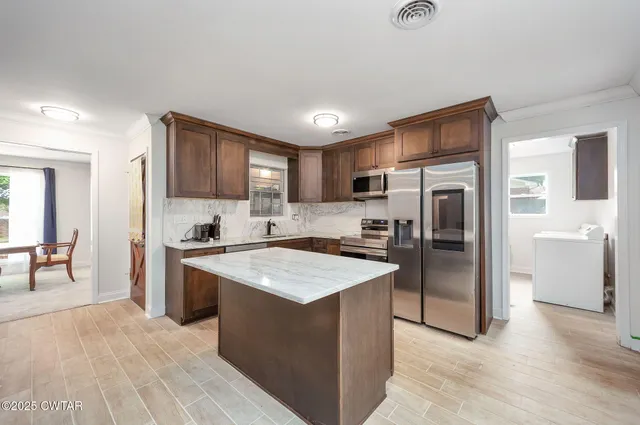 $309,000 | 484 East Main Street, Alamo, TN 38001