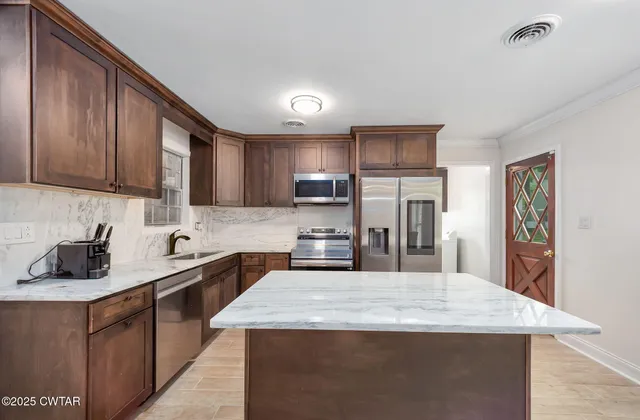 $309,000 | 484 East Main Street, Alamo, TN 38001