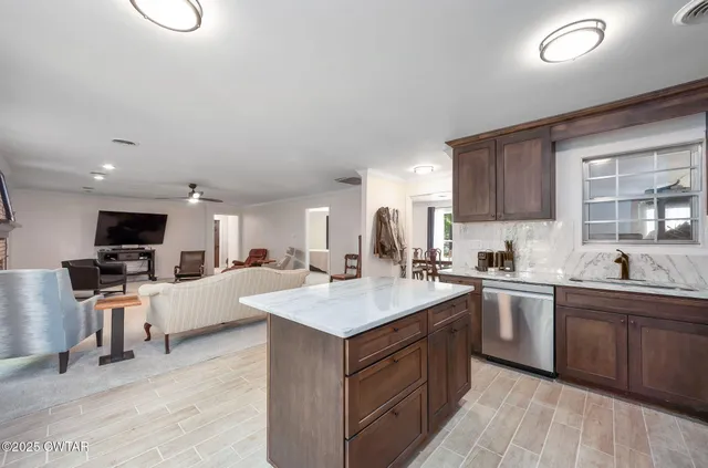 $309,000 | 484 East Main Street, Alamo, TN 38001