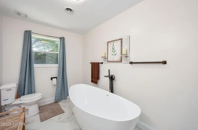 $309,000 | 484 East Main Street, Alamo, TN 38001