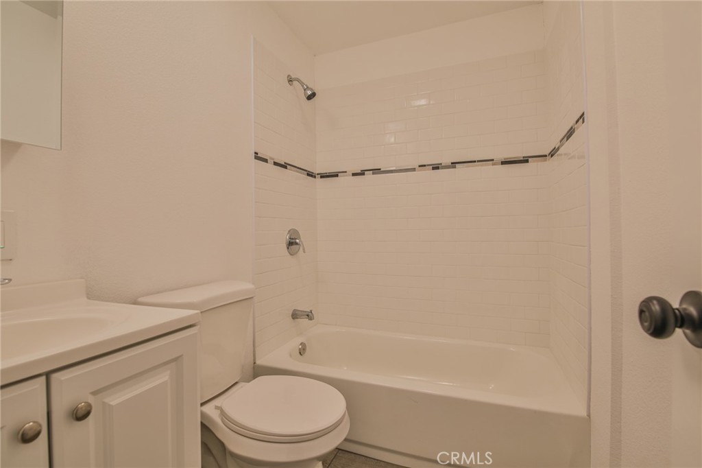 15414 South Lime Avenue Compton, CA 90221 - Photo 20 of 38