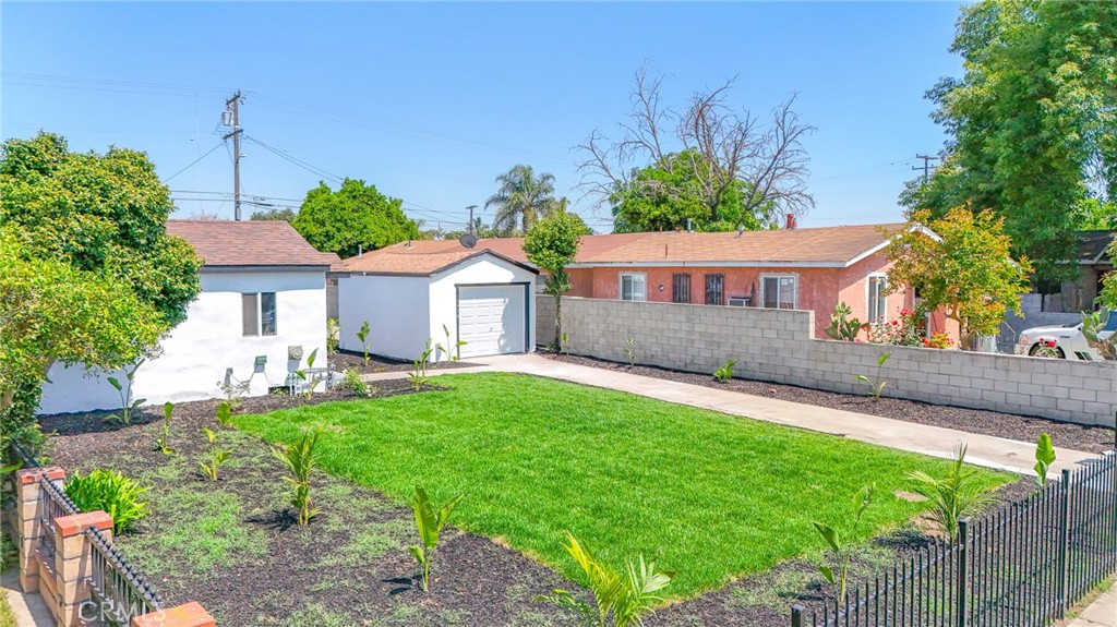 15414 South Lime Avenue Compton, CA 90221 - Photo 2 of 38