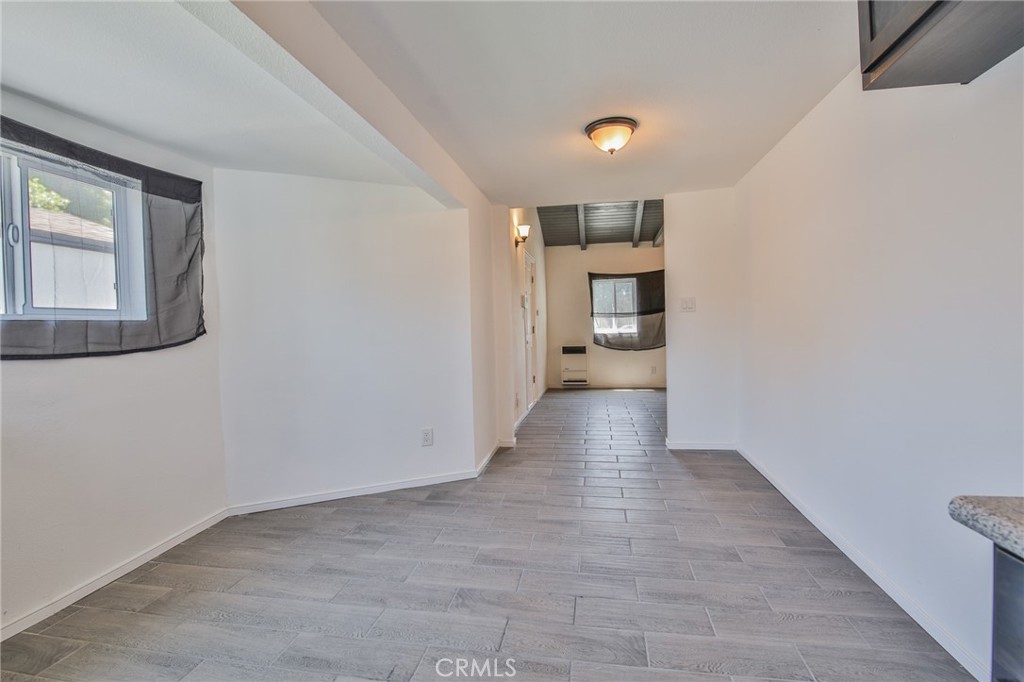 15414 South Lime Avenue Compton, CA 90221 - Photo 10 of 38