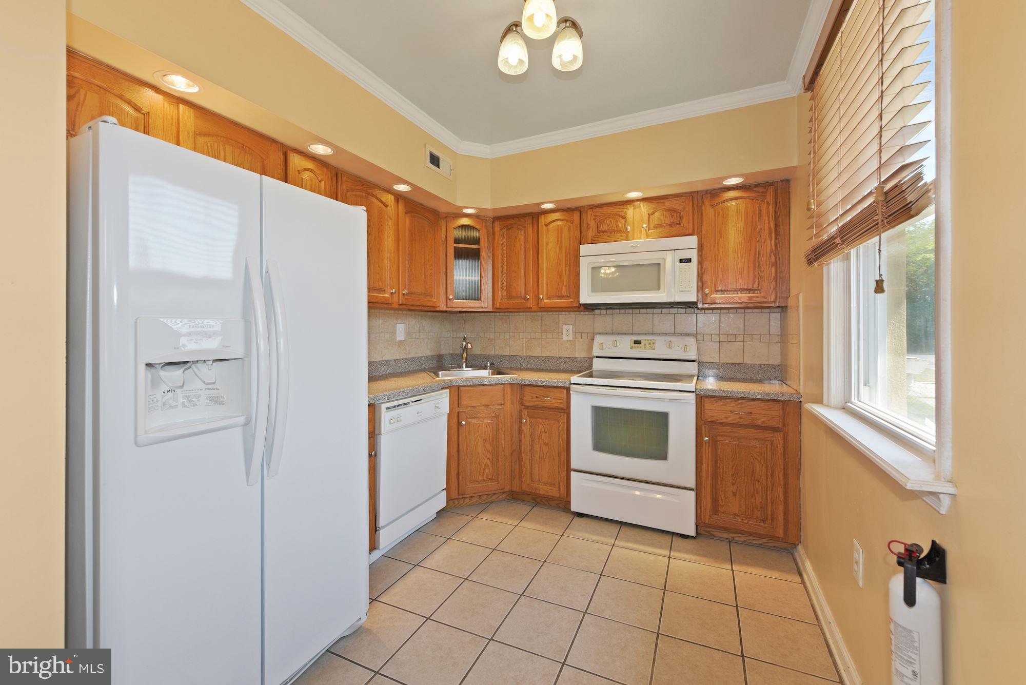 331 Bem Street Riverside, NJ 08075 - Photo 14 of 31