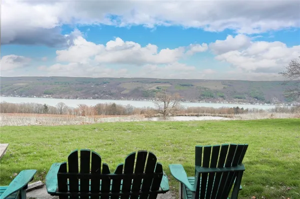 $690,000 | 9040 County Route 76, Hammondsport, NY 14840