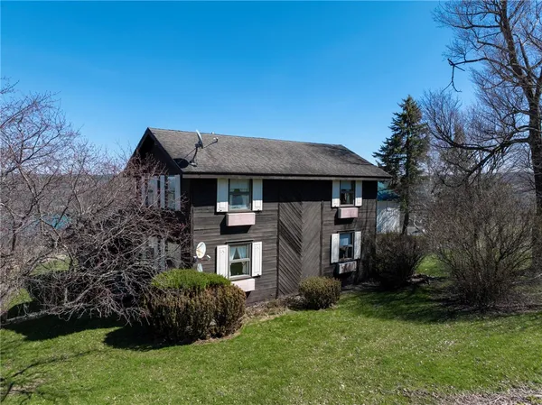 $690,000 | 9040 County Route 76, Hammondsport, NY 14840