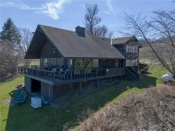 $690,000 | 9040 County Route 76, Hammondsport, NY 14840