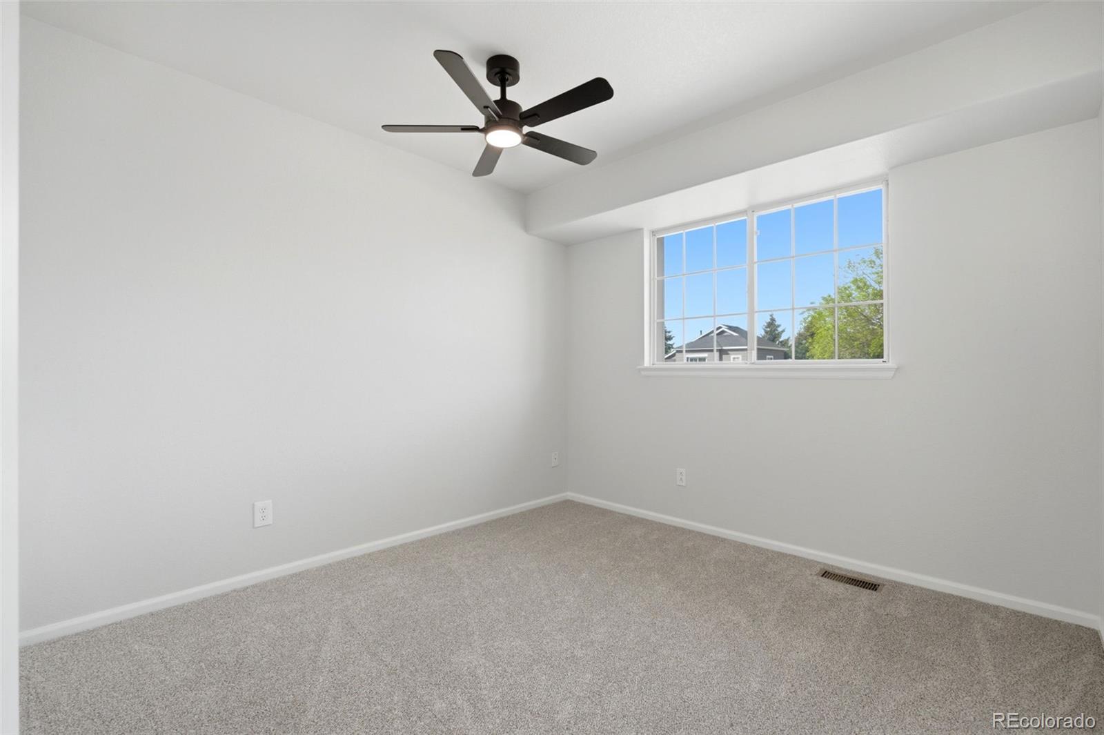 2164 South Waco Street Aurora, CO 80013 - Photo 42 of 50