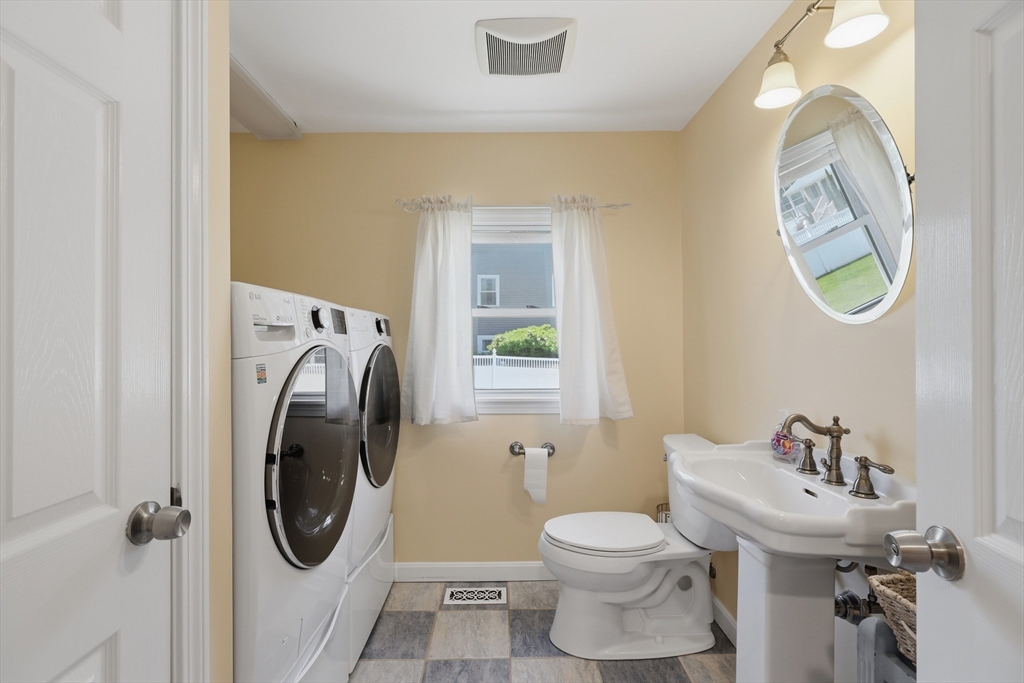 35 Kendrick Road Wakefield, MA 01880 - Photo 10 of 29