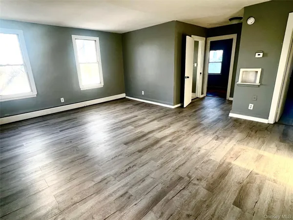 $1,500 | 44 John Street, Unit 3, Middletown, NY 10940