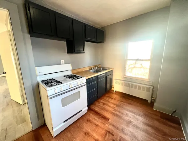 $1,500 | 44 John Street, Unit 3, Middletown, NY 10940