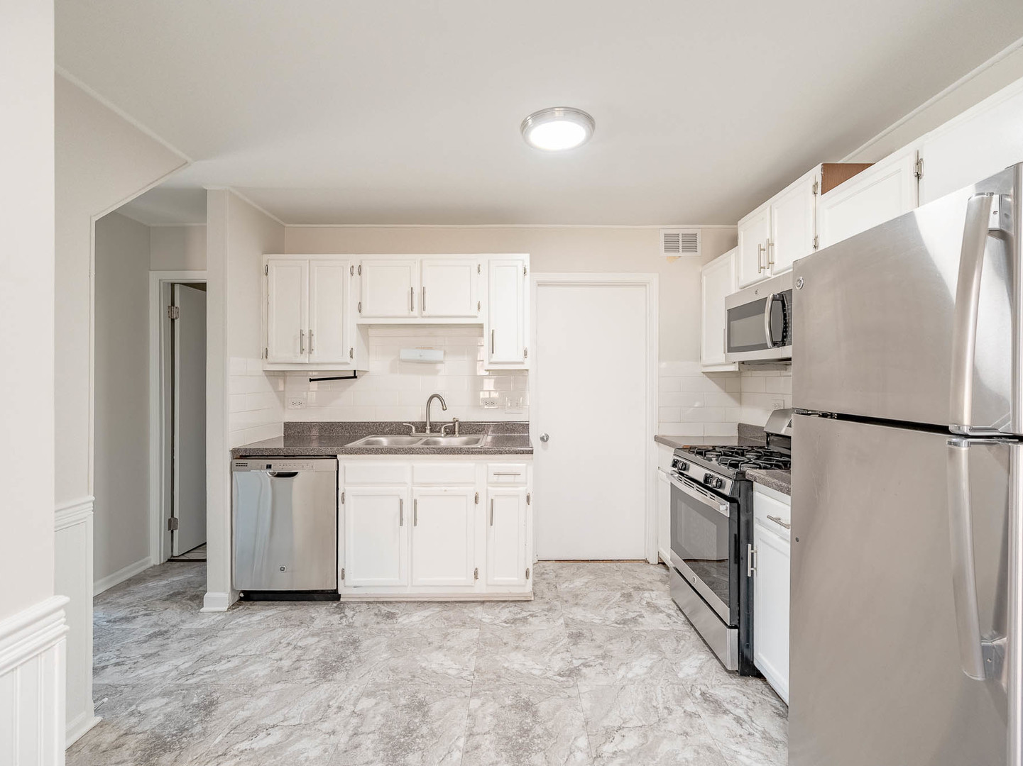 12738 South Kenneth Avenue, Unit E Alsip, IL 60803 - Photo 4 of 10