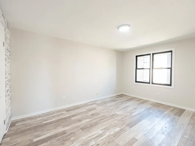 $154,900 | 12738 South Kenneth Avenue, Unit E, Alsip, IL 60803