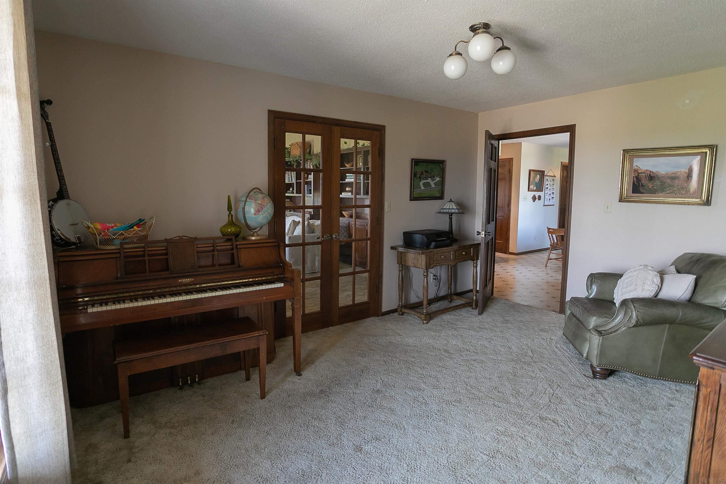 13827 Bremer Road New Haven, IN 46774 - Photo 13 of 36 Gallery Image 13