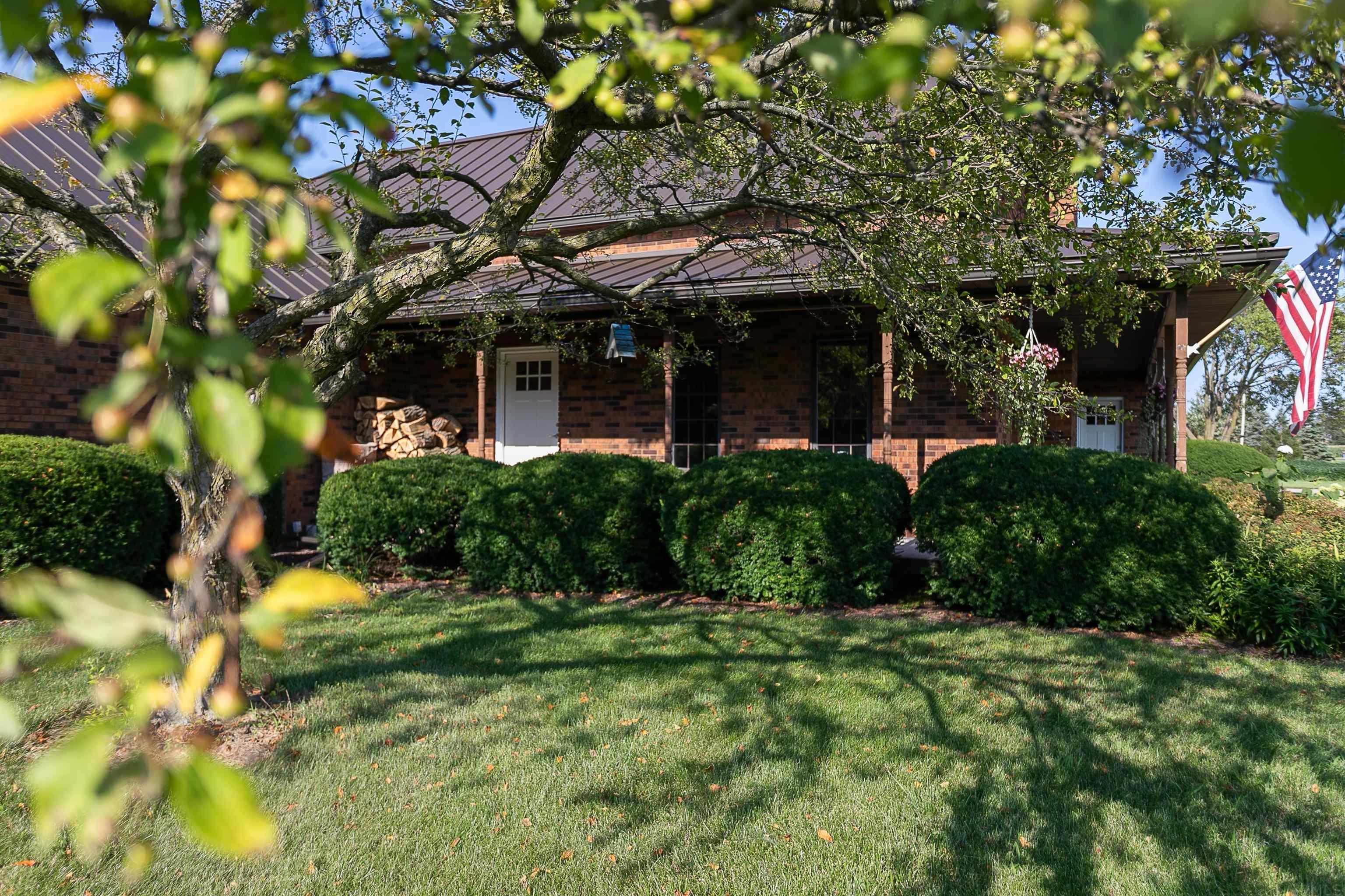 13827 Bremer Road New Haven, IN 46774 - Photo 6 of 36 Gallery Image 6
