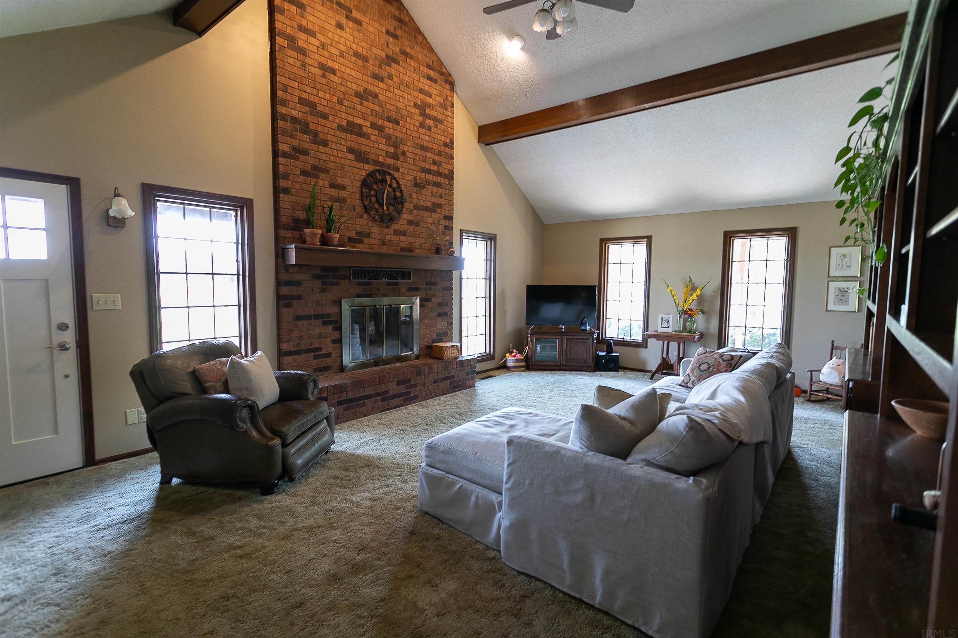 13827 Bremer Road New Haven, IN 46774 - Photo 9 of 36 Gallery Image 9