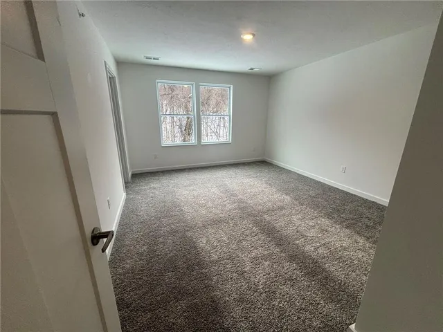 $352,990 | 2002 Canterbury Drive, Imperial, PA 15126