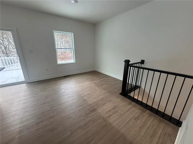 $352,990 | 2002 Canterbury Drive, Imperial, PA 15126