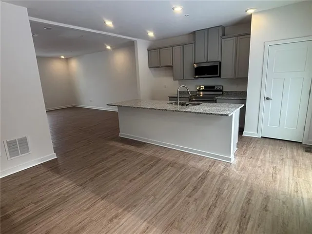 $352,990 | 2002 Canterbury Drive, Imperial, PA 15126