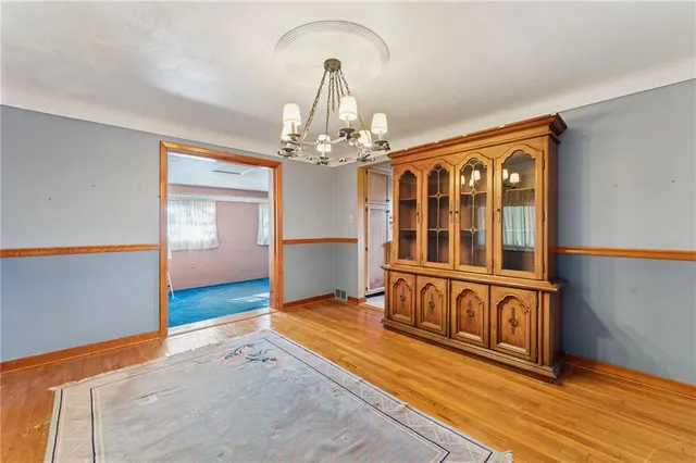 $234,900 | 1237 Circle Drive, Pittsburgh, PA 15221