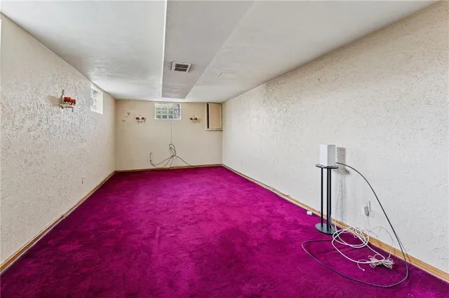 $234,900 | 1237 Circle Drive, Pittsburgh, PA 15221