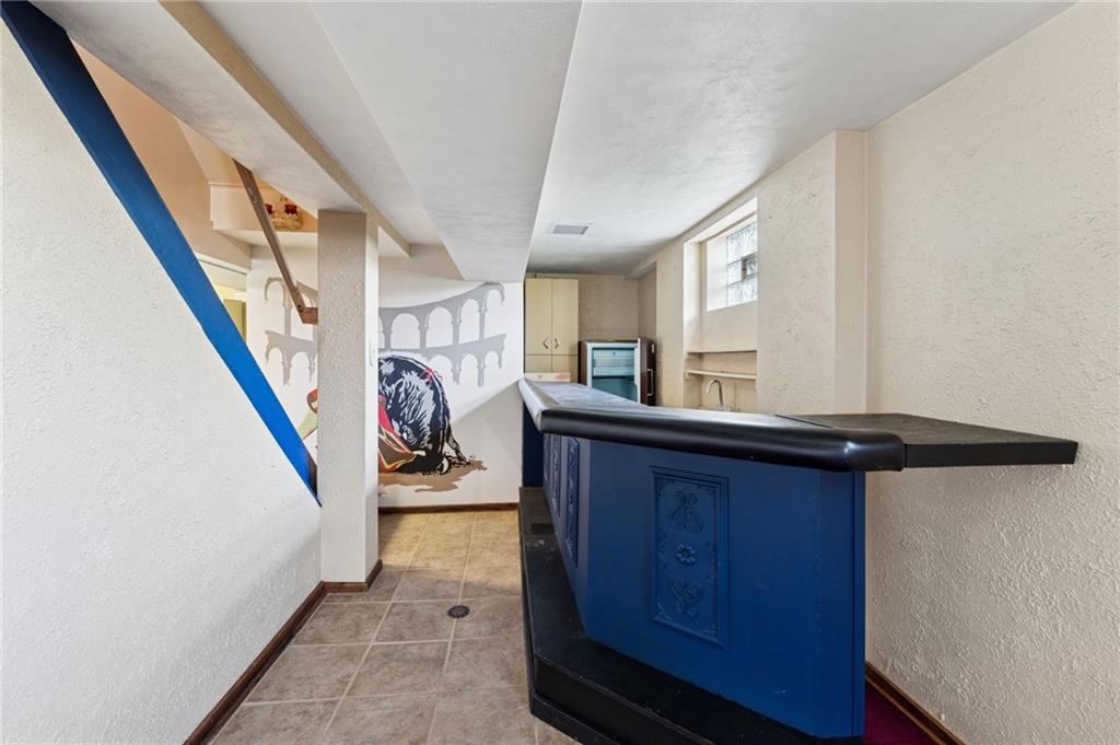 1237 Circle Drive Pittsburgh, PA 15221 - Photo 37 of 40