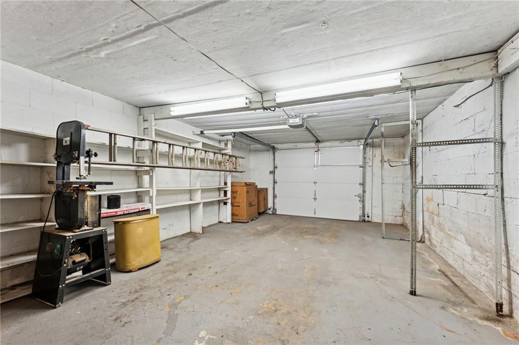 1237 Circle Drive Pittsburgh, PA 15221 - Photo 40 of 40 a view of a storage & utility room