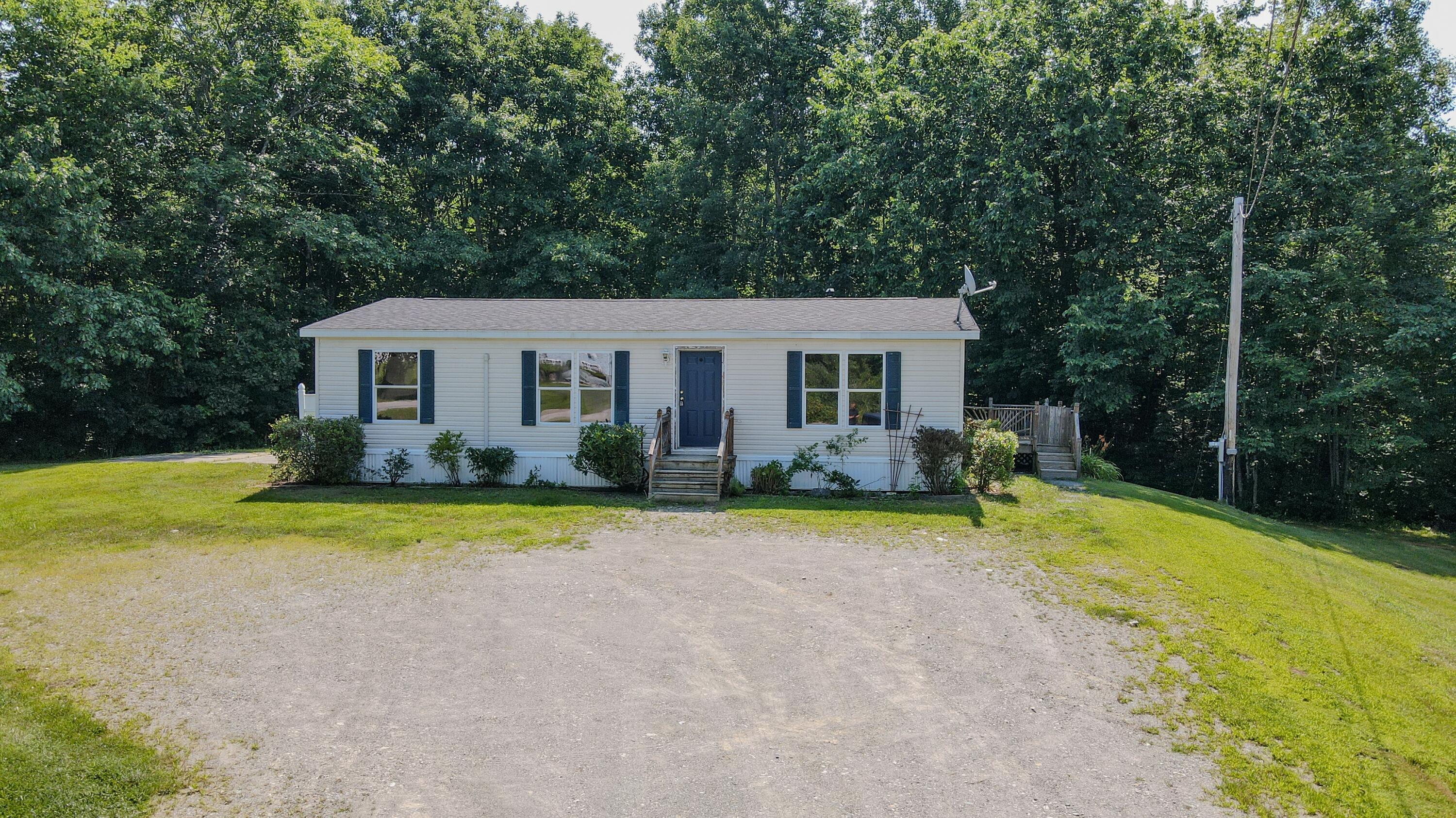 443 Bog Road Hermon, ME 04401 - Photo 5 of 23 Front