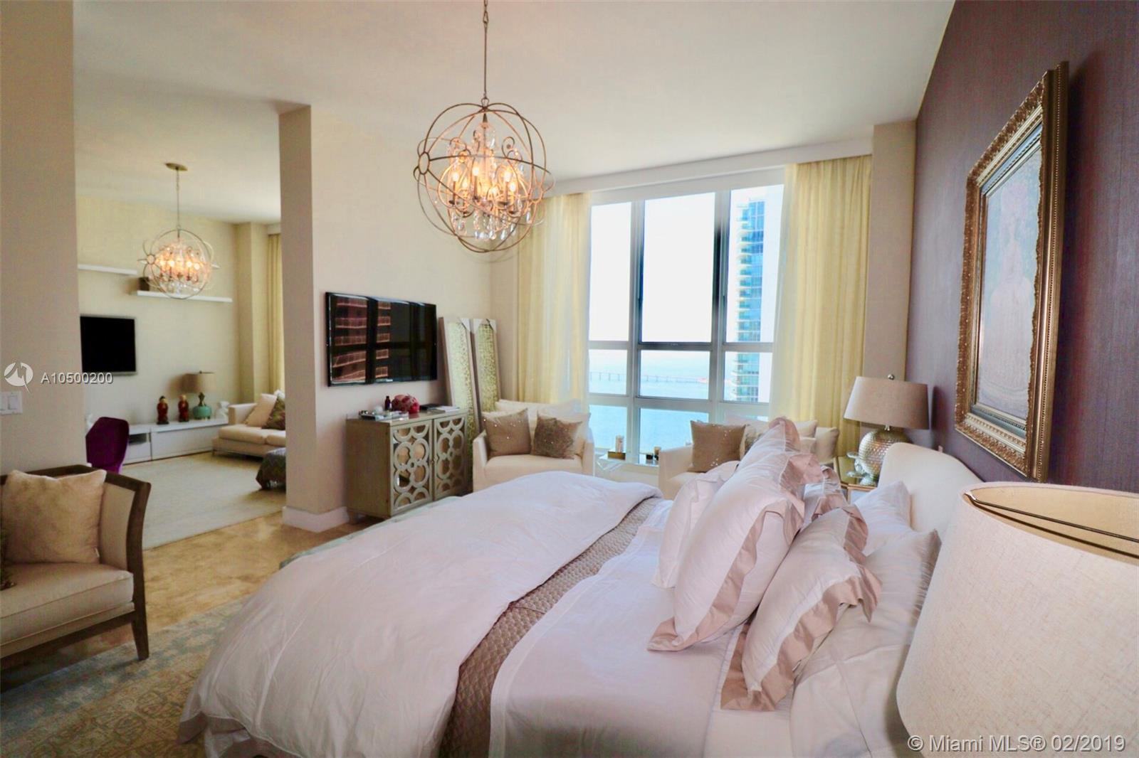 Brickell Miami, FL 33131 - Photo 14 of 35