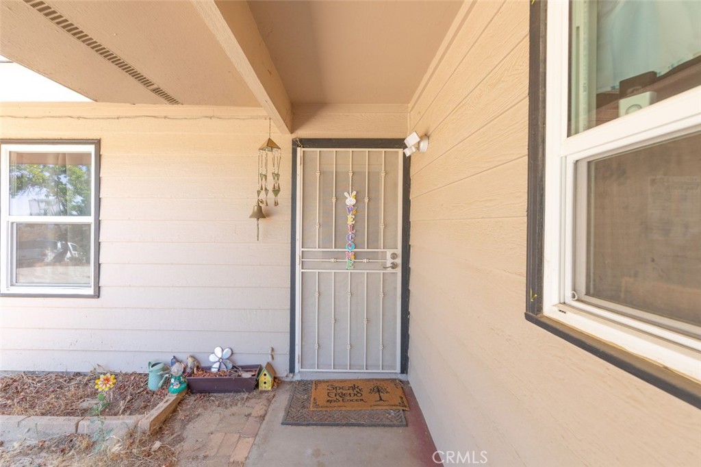 38855 Howard Road Anza, CA 92539 - Photo 18 of 54 a view of small space